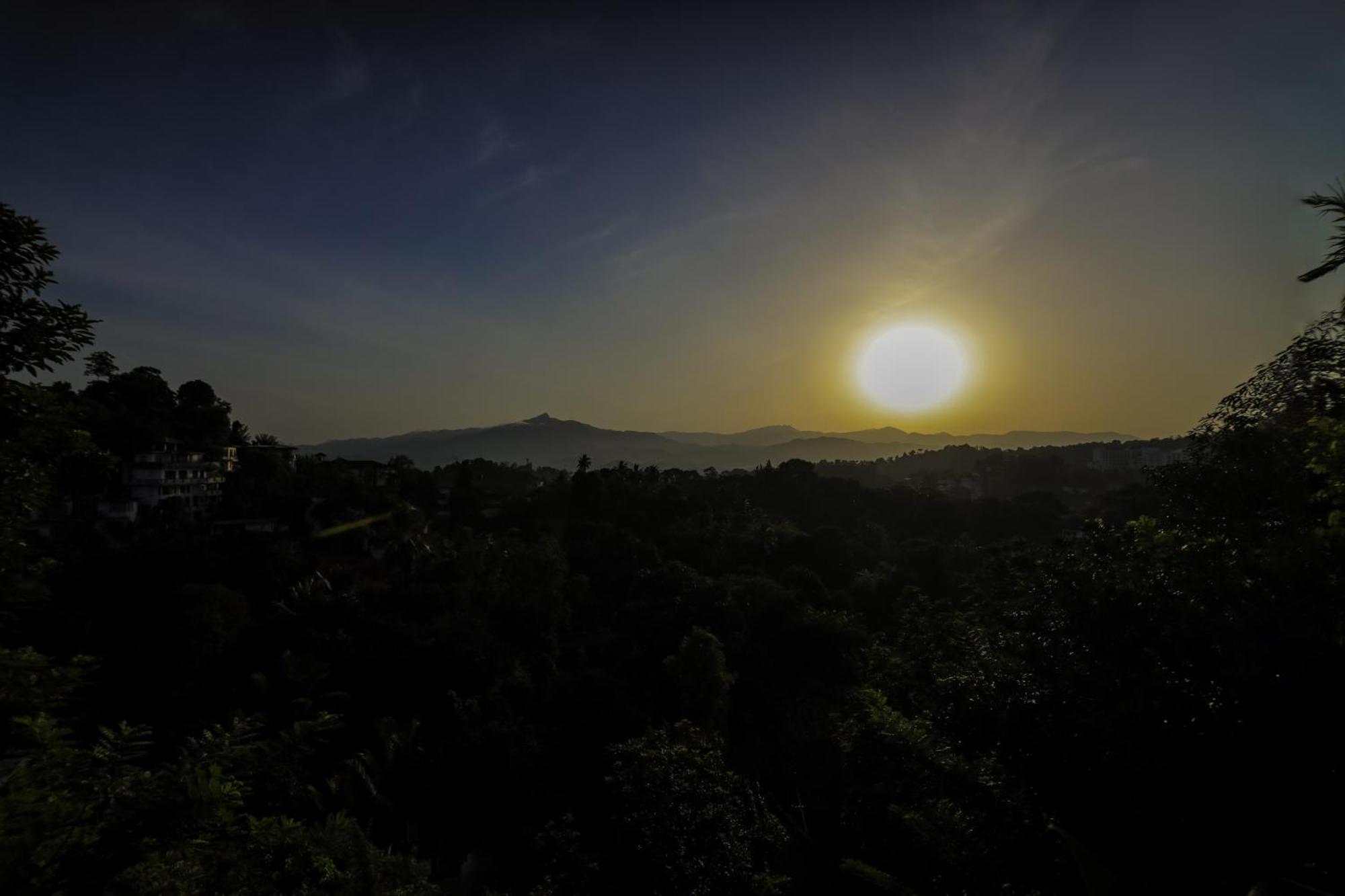 Cielo Residence Kandy Bagian luar foto